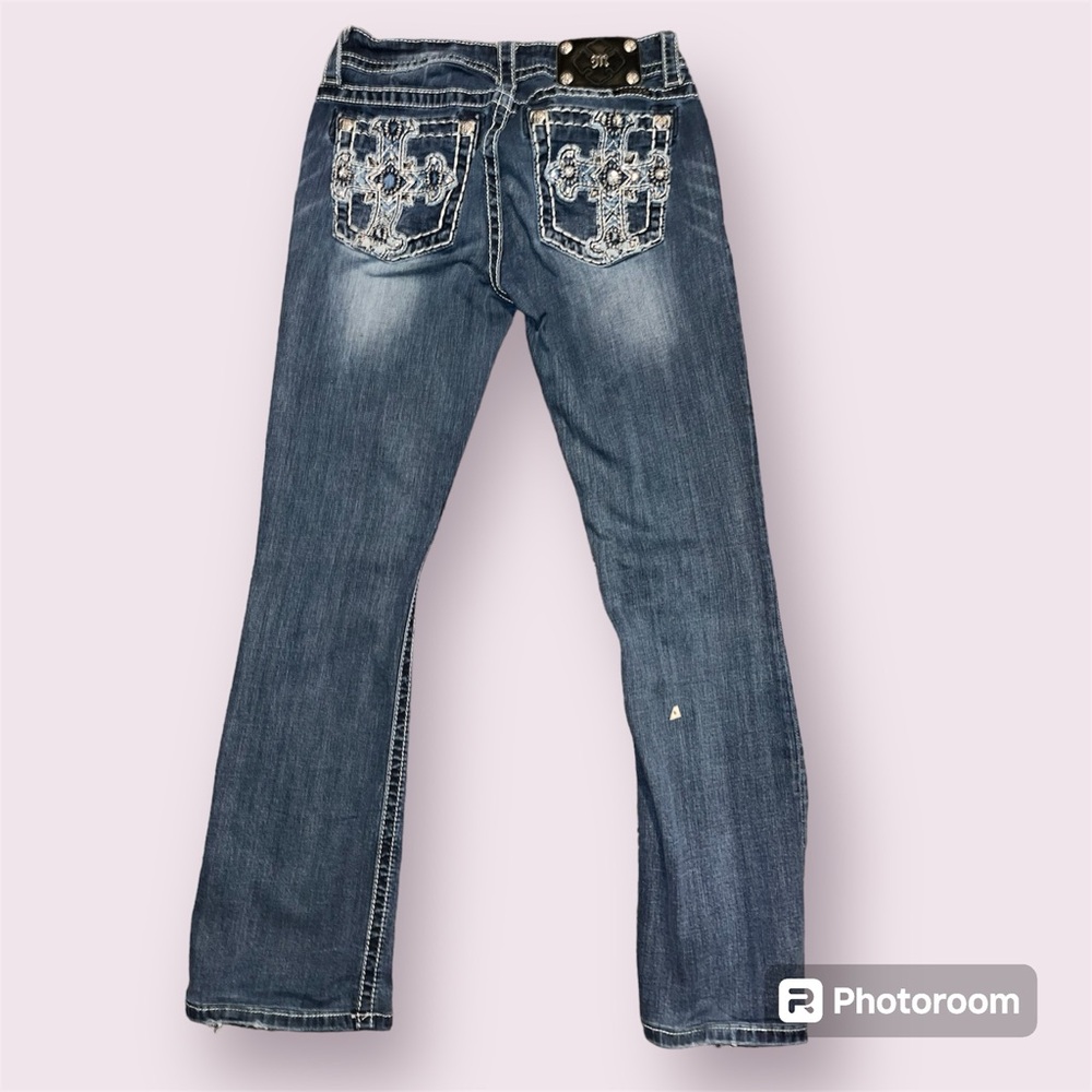 Miss me jeans size 29 signature rise/boot missing gem on left pocket